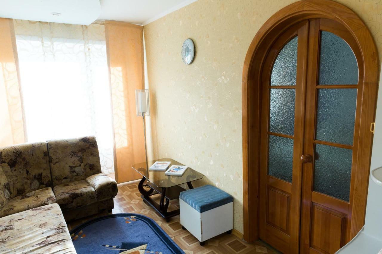 Ustʼ-Kamenogorsk Tourist Hotel المظهر الخارجي الصورة