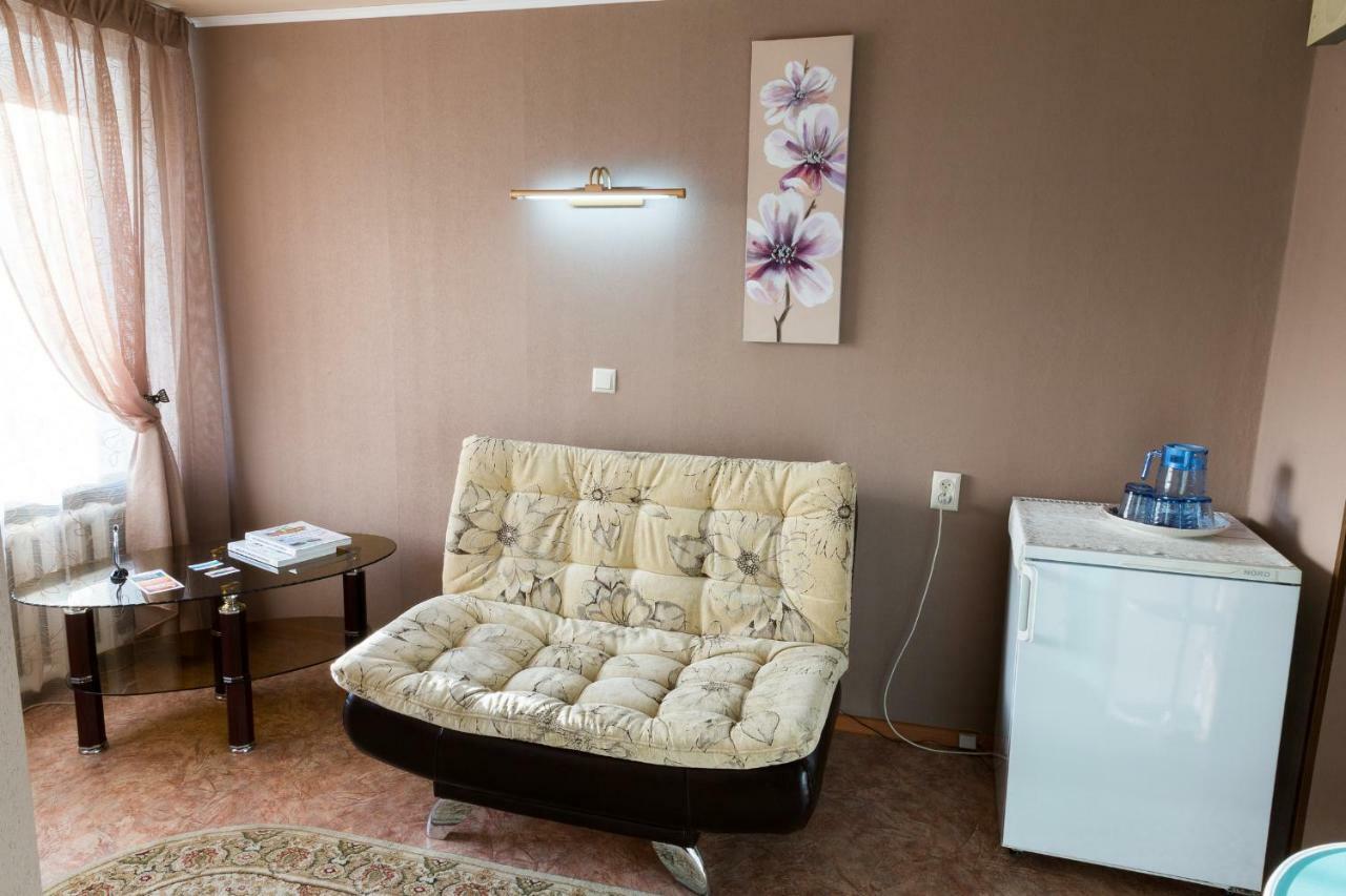 Ustʼ-Kamenogorsk Tourist Hotel المظهر الخارجي الصورة