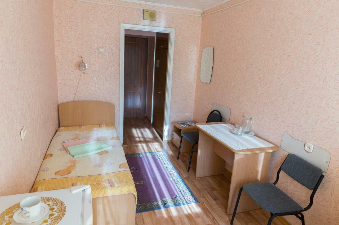 Ustʼ-Kamenogorsk Tourist Hotel المظهر الخارجي الصورة